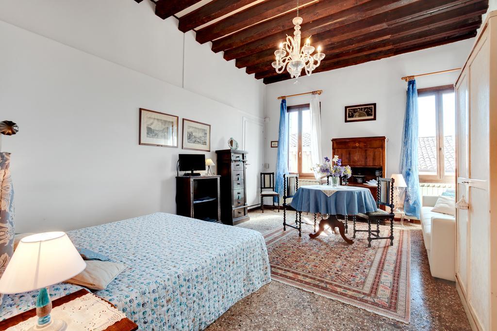 Ca' Badoer West Studio Venecia Exterior foto